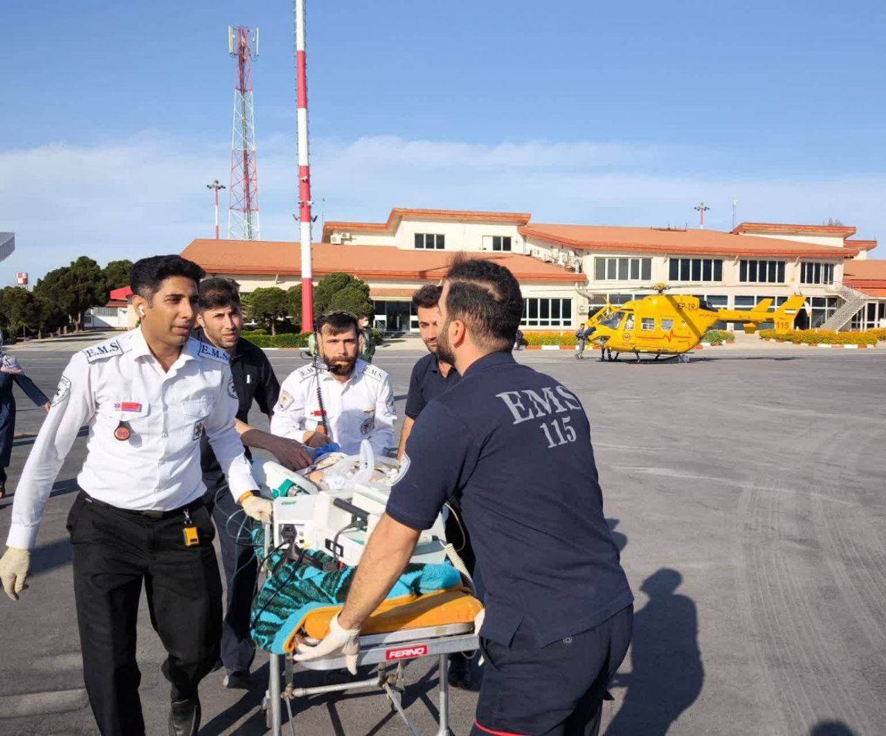 اورژانس هوایی استان تهران، جان کودک 6 ماهه را نجات داد