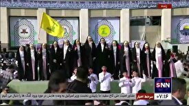 همراهی و اجرای زیبای گروه سرود نوجوانان در مصلی امام خمینی (ره) پیش از اقامه نماز عید فطر