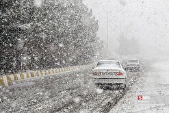 آخرین وضعیت جوی و ترافیکی جاده‌ها؛ بارش برف و باران در ۱۱ استان