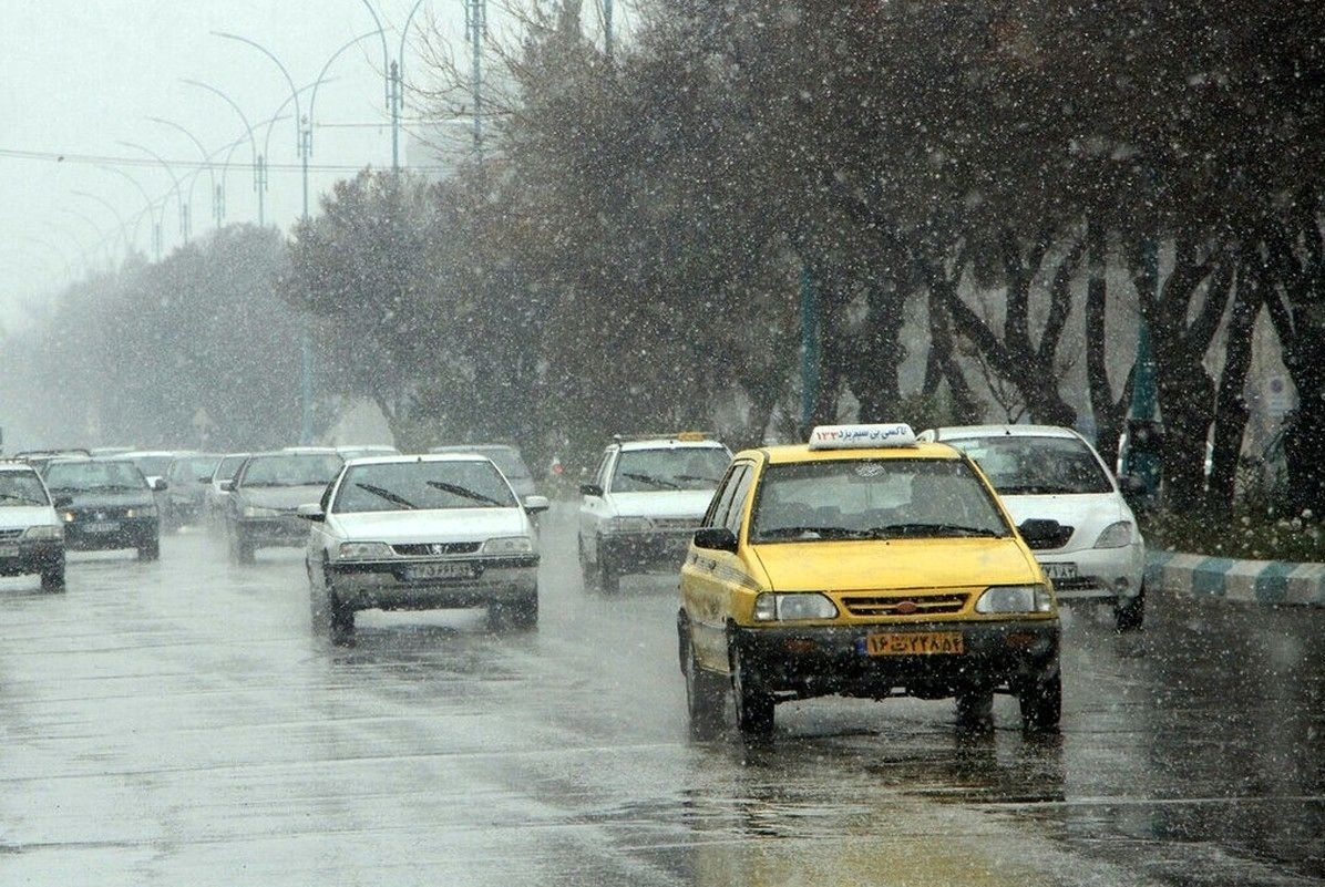 بارش برف و باران در جاده‌های 8 استان کشور