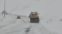 تردد در گردنه‌های کوهستانی زنجان تنها با زنجیر چرخ ممکن است