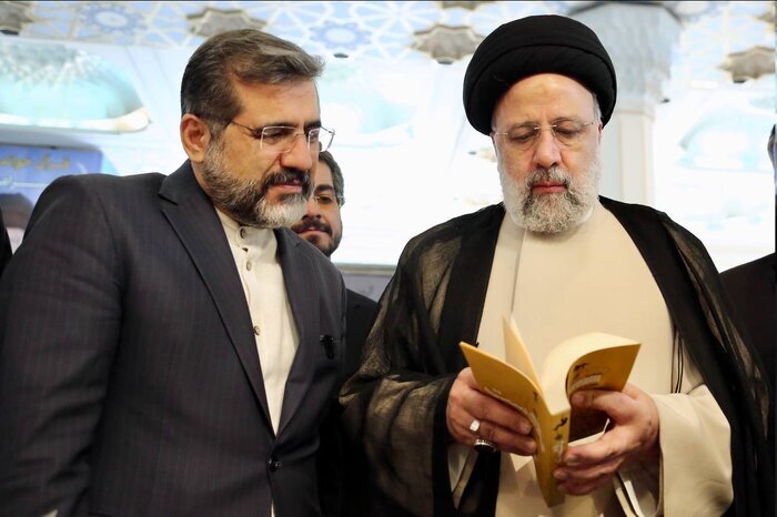 رئیس جمهور از سی و پنجمین نمایشگاه کتاب تهران بازدید کرد