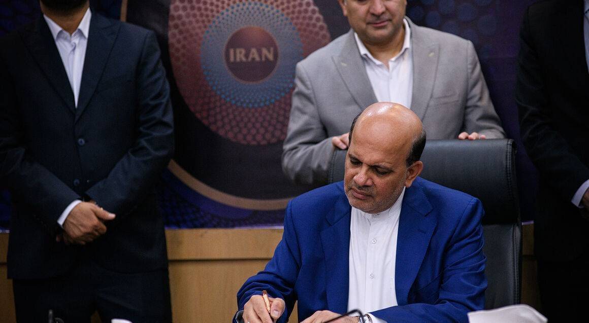 امضا 11 قرارداد و دو تفاهم‌نامه شرکت ملی نفت ایران در بیست‌وهشتمین نمایشگاه بین‌المللی نفت