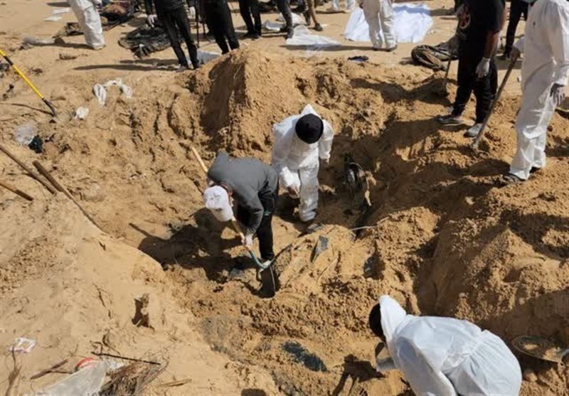 ادامه تراژدی گور‌های جمعی در غزه؛ کشف سر‌های بدون پیکر