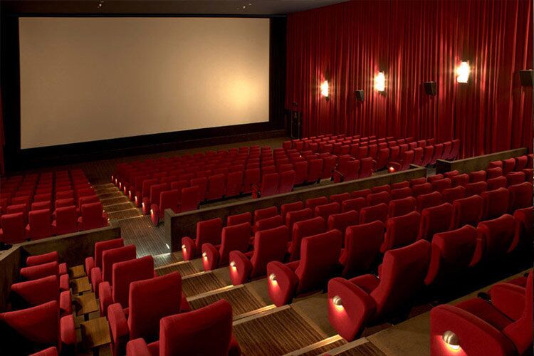 سینماها، سالن‌های تئاتر و کنسرت‌ها تا اطلاع ثانوی تعطیل شدند