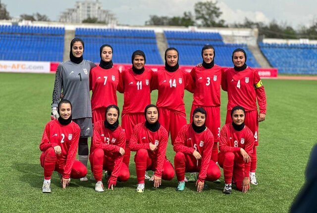 - تاجیکستان هم مغلوب دختران فوتبال ایران شد