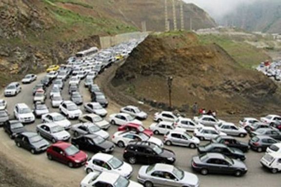 آخرین وضعیت ترافیکی جاده‌های کشور؛ ترافیک نیمه سنگین در چالوس