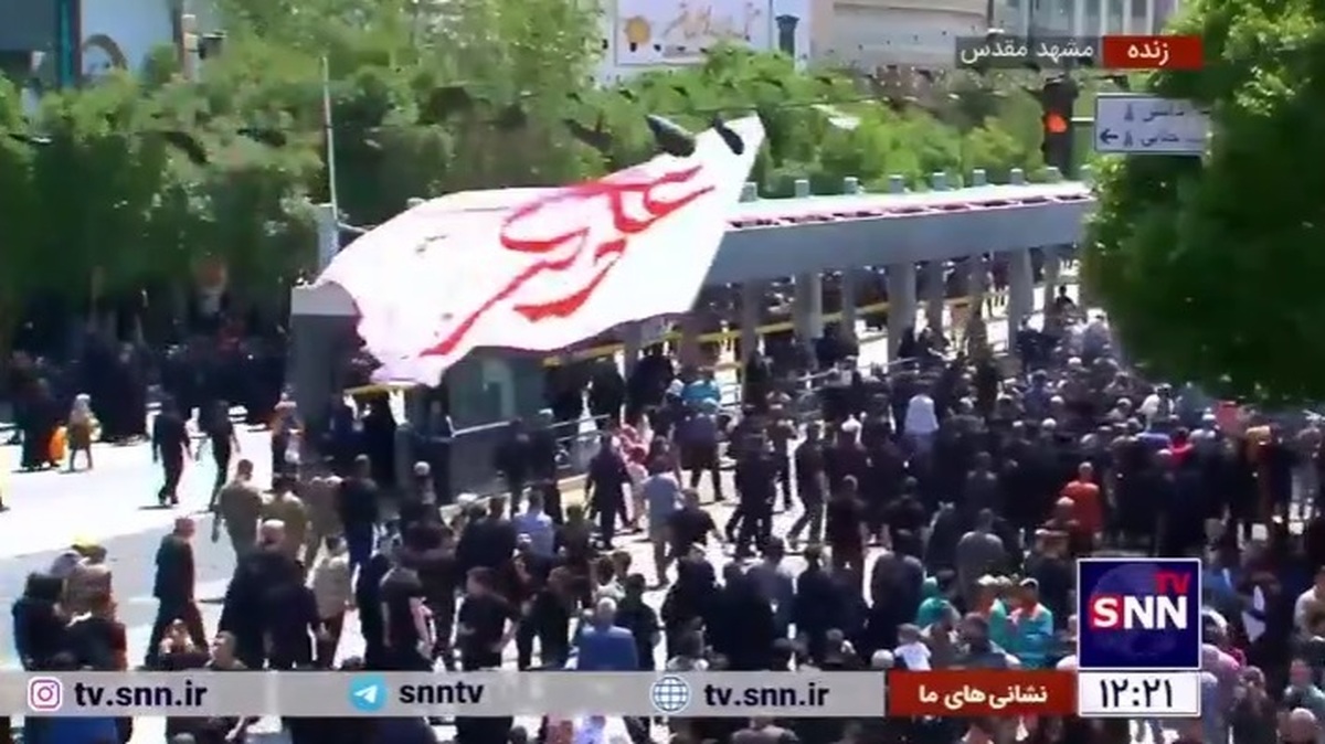 حرکت انبوه مردم مشهد برای حضور در مراسم تشییع شهدای خدمت