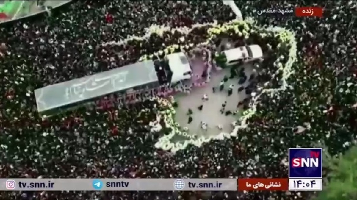 موج دریای جمعیت برای تشییع خادم الرضا