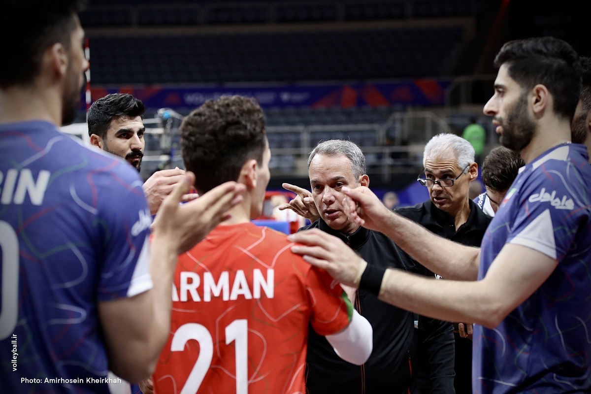 - عملکرد فوق ضعیف تیم ملی والیبال ایران در برابر ایتالیا