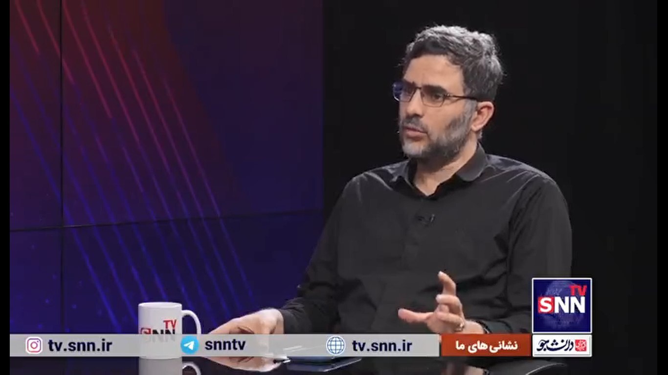 عباسی‌مهر: شهید رئیسی دانشگاه را فرصت می‌دانست نه تهدید / شهید جمهور به دنبال حل مسائل کف جامعه بود + فیلم