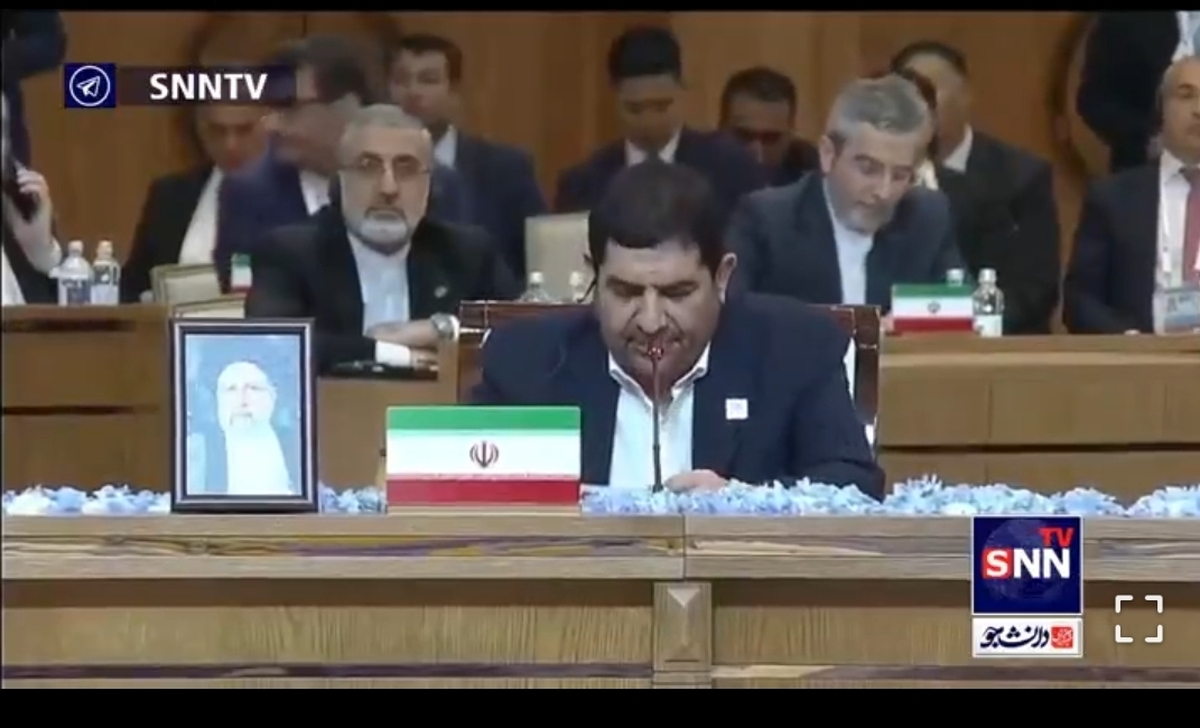 مخبر: گردهمایی بزرگ کشورهای تولیدکننده و مصرف&zwnj;کننده انرژی در دنیا از ویژگی&zwnj;های مهم سازمان همکاری شانگهای است که می&zwnj;تواند نقطه مهمی در در زمینه مطالعه، بهره&zwnj;برداری، استخراج، فرآوری و صادرات حامل گ&zwnj;های انرژی باشد