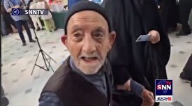 پیرمرد ۹۳ ساله پای صندوق رای