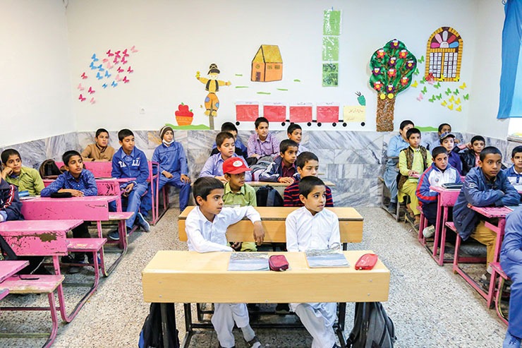 صحرایی: ۱۷ هزار گروه جهادی در مدارس فعالیت دارند
