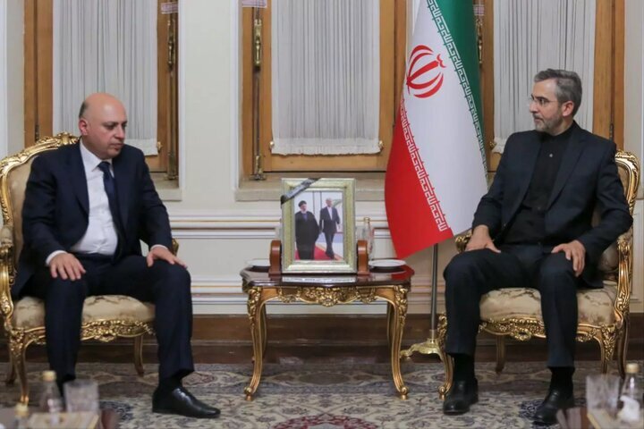 دیدار معاون وزیر امور خارجه جمهوری آذربایجان با علی باقری