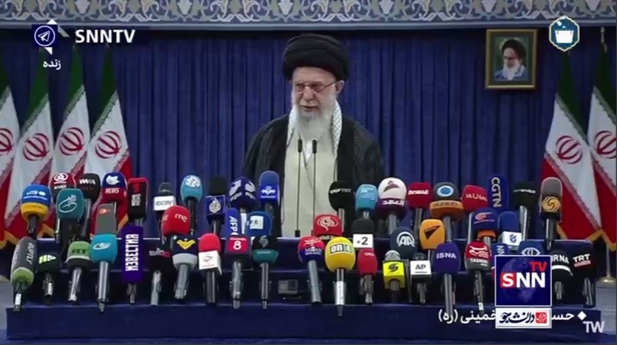 رهبر انقلاب: حضور پرشور رای دهندگان برای جمهوری اسلامی یک نیاز قطعی است