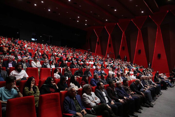 ۱۲۰ میلیارد تومان فروش تیرماه سینمای ایران