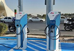 اضافه شدن ۹۰۰ ایستگاه شارژ خودرو برقی تا پایان سال جاری