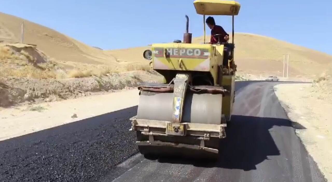 بررسی در روز حمل و نقل؛ آسفالت محور‌های خاکی شهرستان اردل ۲۷۵ میلیارد اعتبار لازم دارد