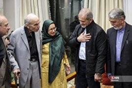 حضور رئیس جمهور در منزل استاد رضا داوری اردکانی