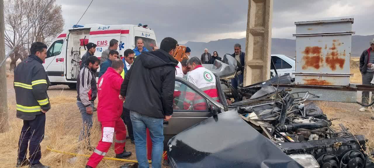 وقوع حادثه رانندگی در جاده گندمان به حسین آباد با ۴ مصدوم