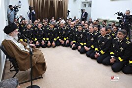 دیدار فرماندهان نیروی دریایی ارتش با رهبر انقلاب اسلامی