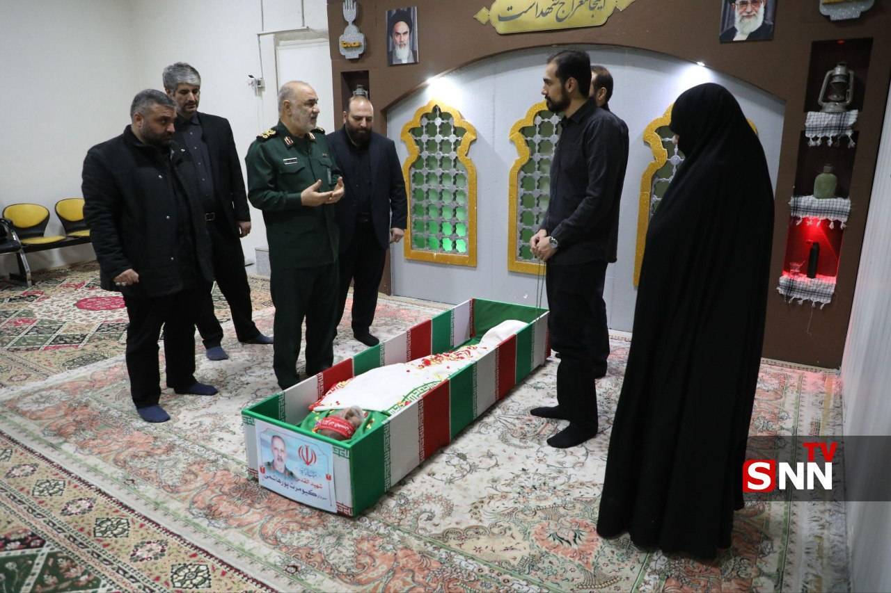 وداع با پیکر مطهر شهیدالقدس سردار کیومرث پورهاشمی در معراج شهدای تهران+فیلم