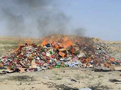 معدوم سازی ۲۴۰۰ کیلو غذای فاسد و پلمب ۱۹ واحد متخلف در شاهرود