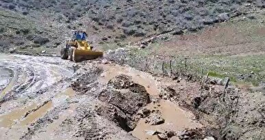 راه ارتباطی پنج روستای پیرانشهر باز شد