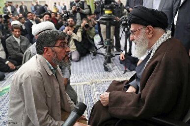 هنرمند انقلابی باید چهره واقعی ظالم را نشان دهد