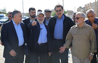 بازدید معاون وزیر کشور از پروژه پل و محل اسکان زائران اربعین در حمیدیه