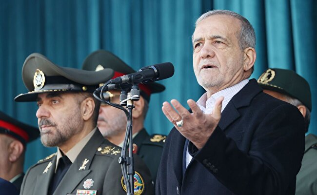 پزشکیان: ارتش ما خواب دشمن را آشفته کرد /نیروهای نظامی ما توانستند برکناری های مورد نیاز غلبه کنند+فیلم