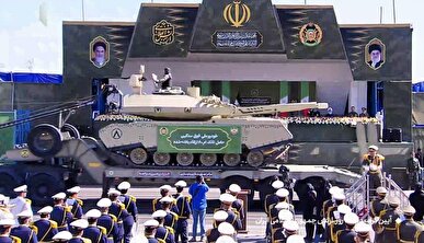 کدام ادوات نظامی رزم زمینی در رژه روز ارتش حضور داشتند؟/ از سلاح ایرانی مصاف تا تانک های مدرن ساخت ایران