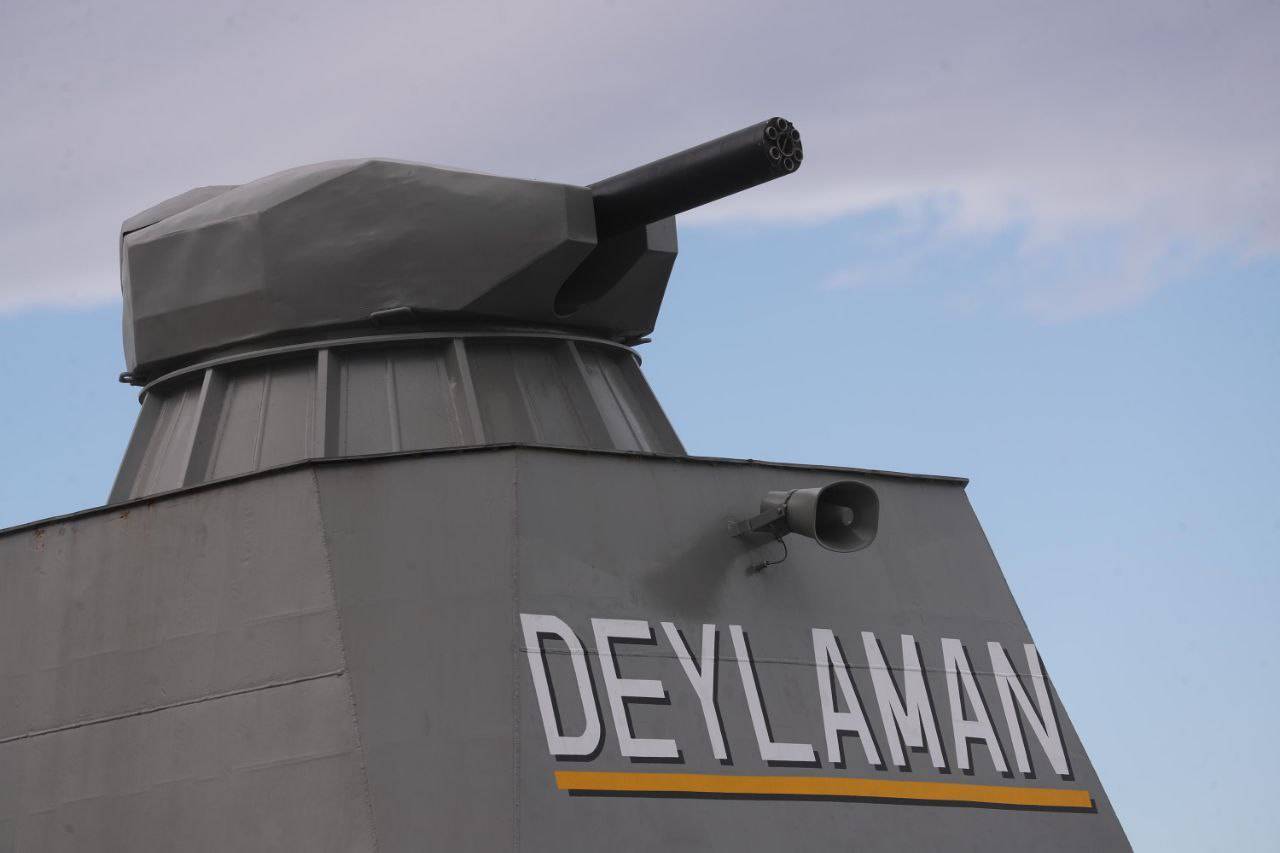 سرباز محافظ شمال/ ناو دیلمان، پرچمدار 100 میلیون دلاری ارتش در دریای خزر