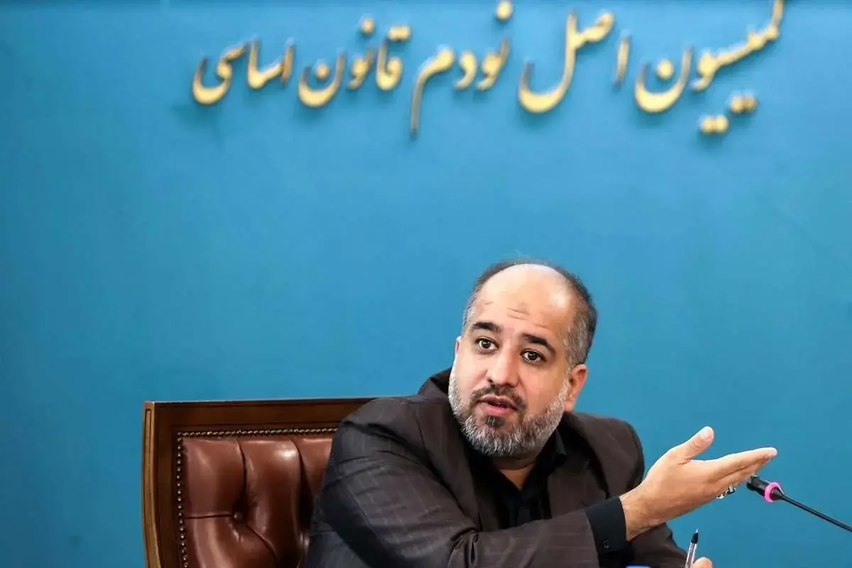 خضریان:باید نام گمرک را به تعاونی دوستان گمرکی تغییر داد