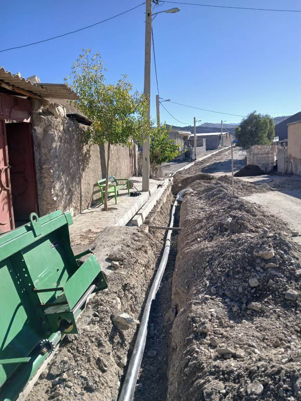 اصلاح و بازسازی شبکه توزیع آب در دو روستای استان ایلام/آب پایدار بیش از ۵۵۰ نفر تأمین شد