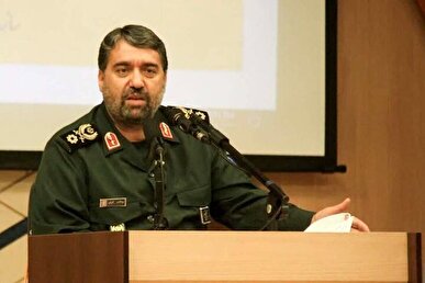 سردار قریشی: سردار سلیمانی فرمانده‌ای بود که خود را سرباز می‌دانست / جای جای وصیت نامه شهید سلیمانی برگرفته از قرآن و احادیث ائمه است + فیلم