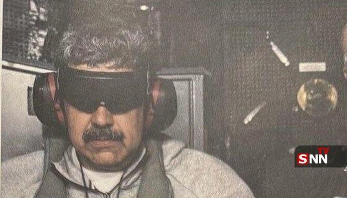 ترامپ تصویری از مادورو پس از اسارت را منتشر کرد + عکس