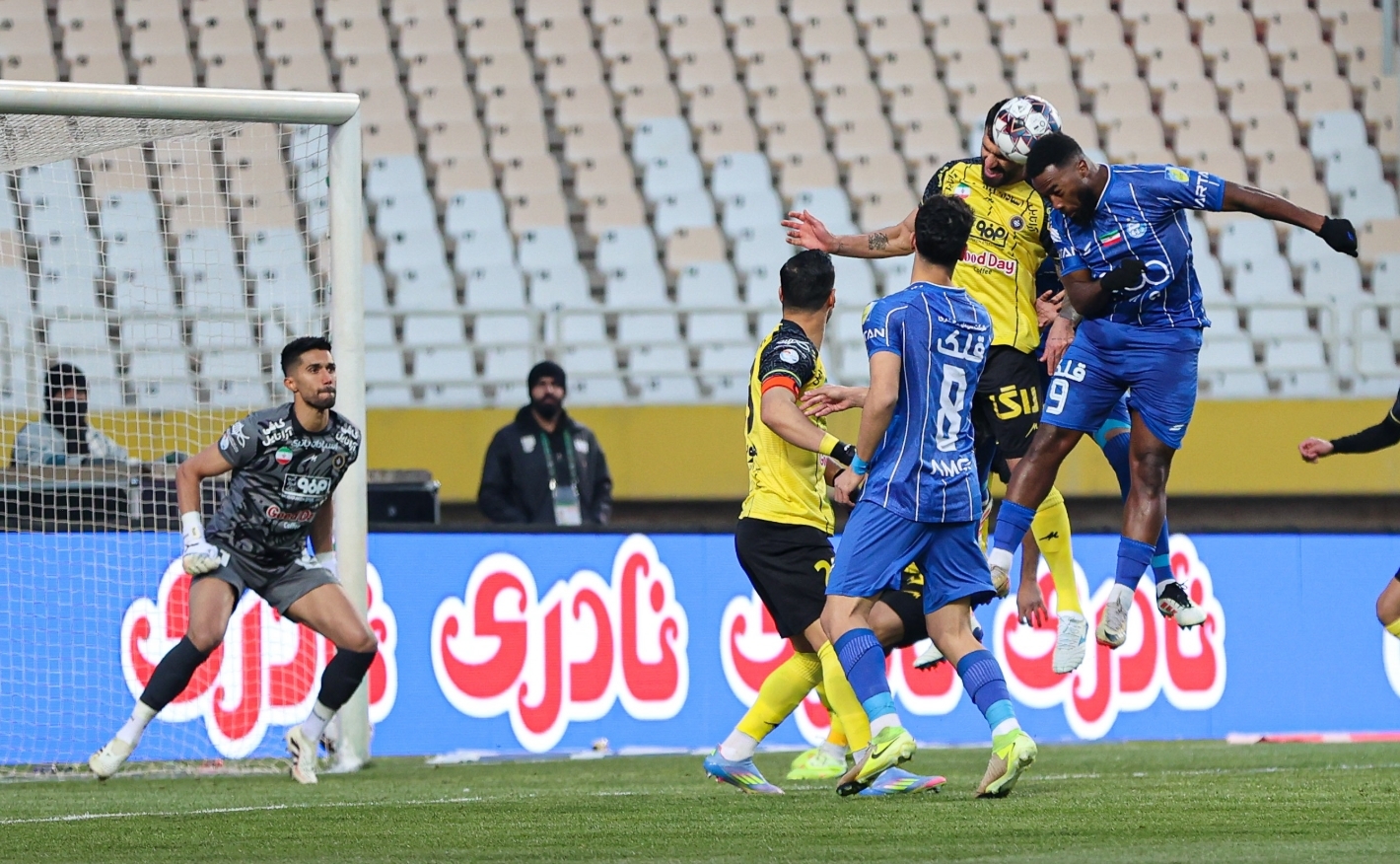 مسیر تیم سپاهان اصفهان در قهرمانی نیم فصل لیگ برتر