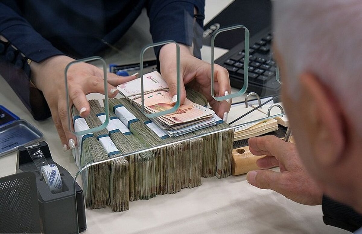 شرایط دریافت وام ۳۰۰ میلیونی بازنشستگان / وام نسیم فرهنگیان با سود چهار درصد