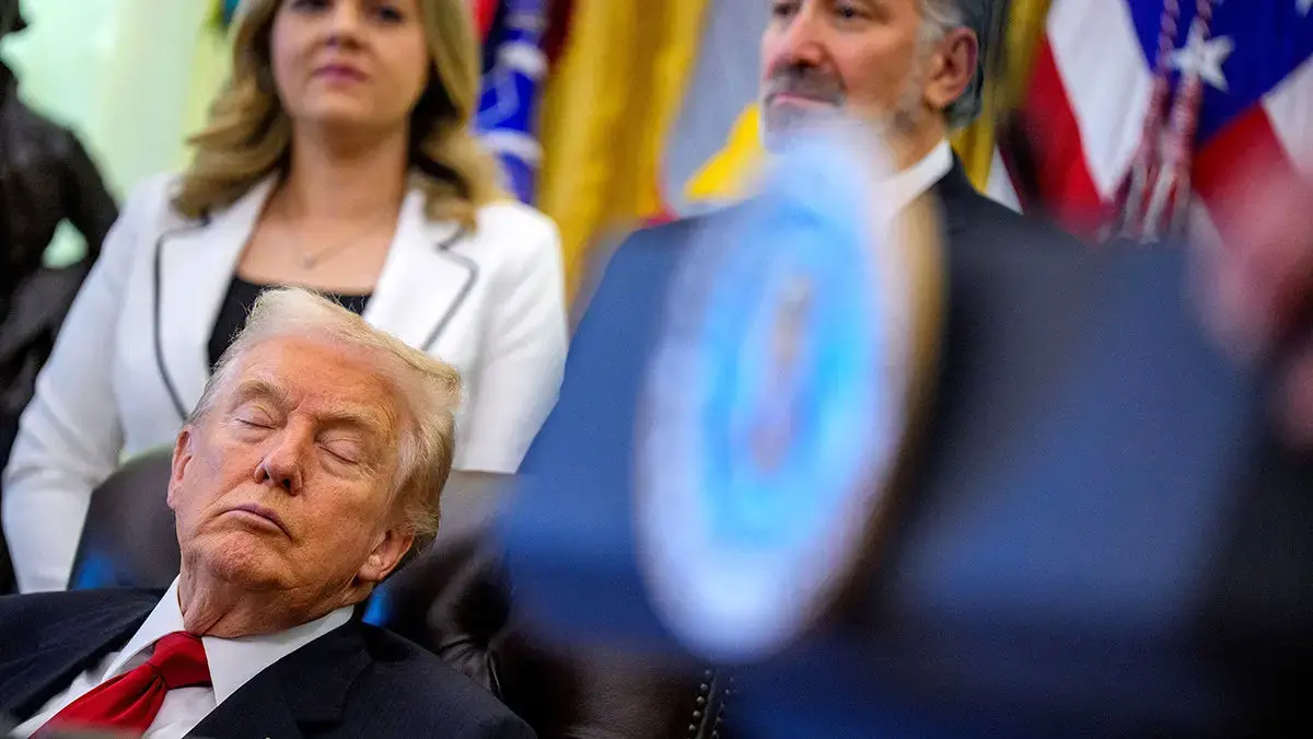 کیف آرایش و آسپرین عصای دست این روزهای ترامپ !