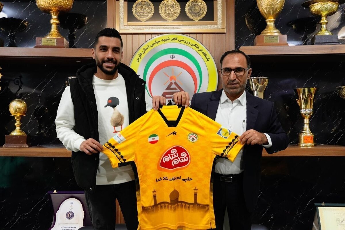 مهاجم مس رفسنجان به فجرسپاسی پیوست