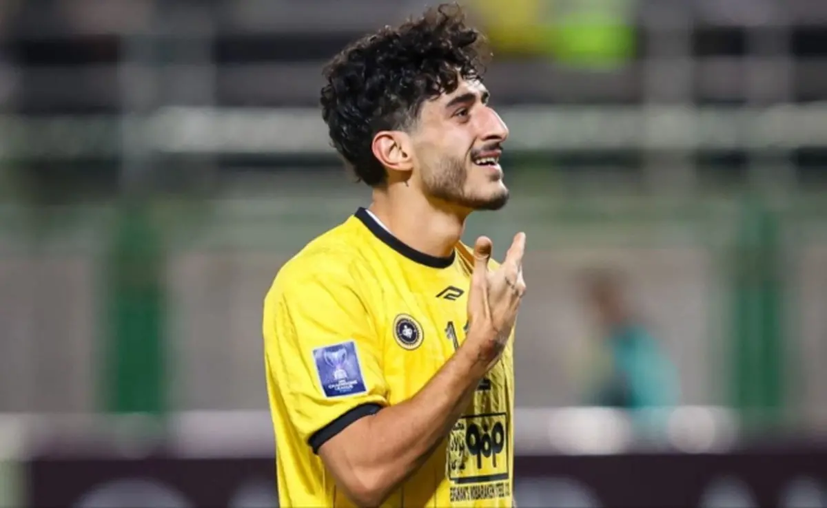 شروع نقل‌وانتقالات زمستانی سپاهان با جدایی آقایی‌پور و اعرابی