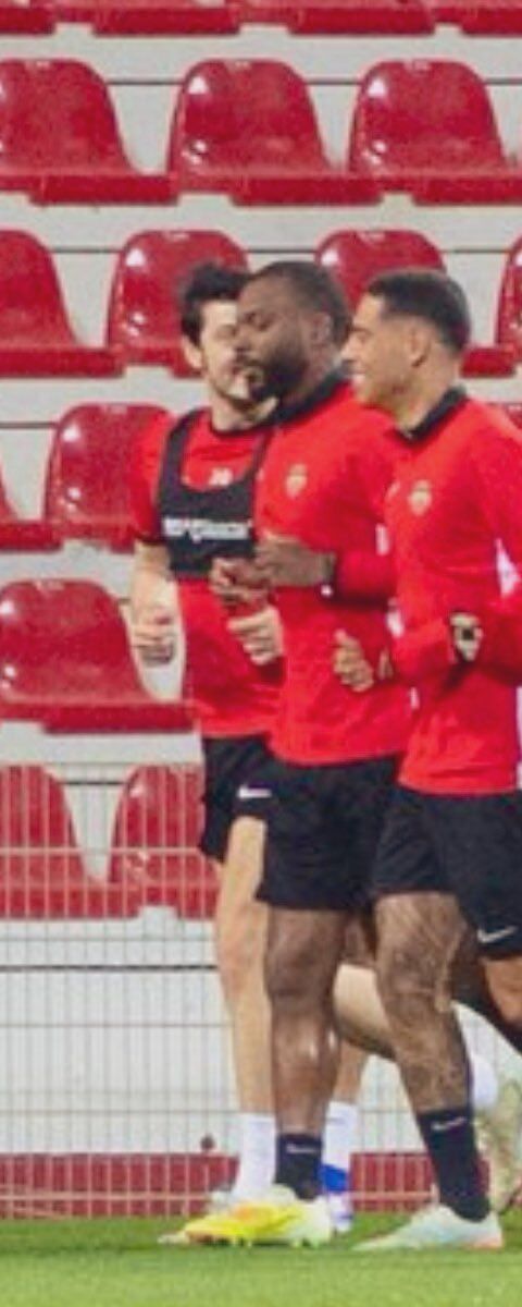 حضور غیرمنتظره سردار آزمون در تمرین شباب&zwnj;الاهلی پیش از دیدار با البطائح