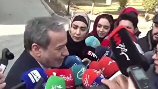 مسائل داخل ایران به هیچ کسی جز مردم ایران مربوط نیست