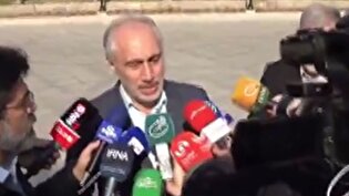 ما تا الان به تولید خارجی رانت می‌دادیم/ وقت رانت نباشد تولید خودمان فعال می‌شود