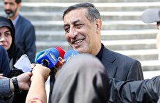 قائم پناه: کالاهای اساسی به اندازه کافی در بنادر و انبارها وجود دارد/ تا دو سه روز آینده موضوع روغن حل می‌شود+فیلم