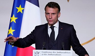 ماکرون: آمریکا از متحدان خود روی برمی‌گرداند