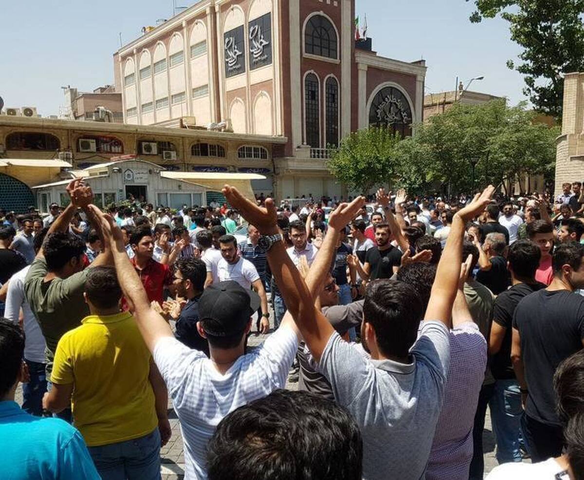 میان تنگنای معیشت و سلطنت فرومایگان ؛ راه حل کجاست؟