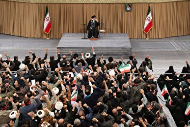 رهبر انقلاب: روز ۱۹ دی یک برگ جدانشدنی از کتاب قطور تاریخ افتخارات ایران است + فیلم